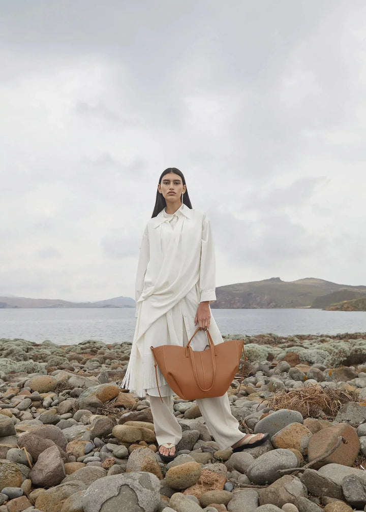 Amelia™ - Luxury Handbag