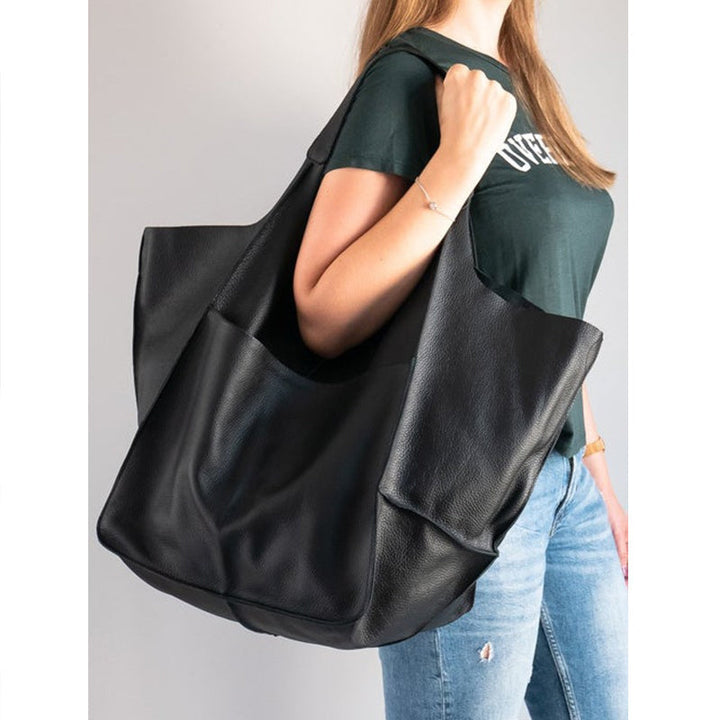 Victoria™ - Oversized Weekend Bag