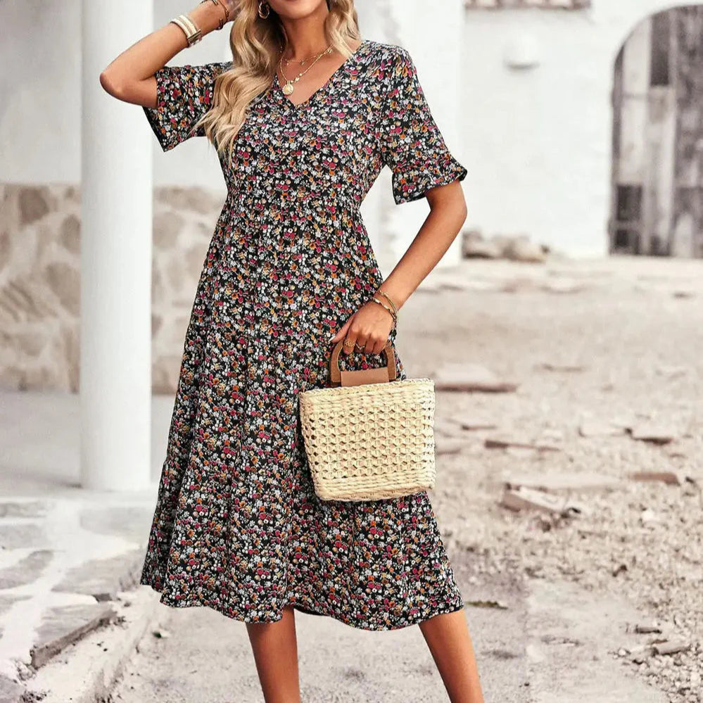 Layla - Elegant V Neck Printed Dress
