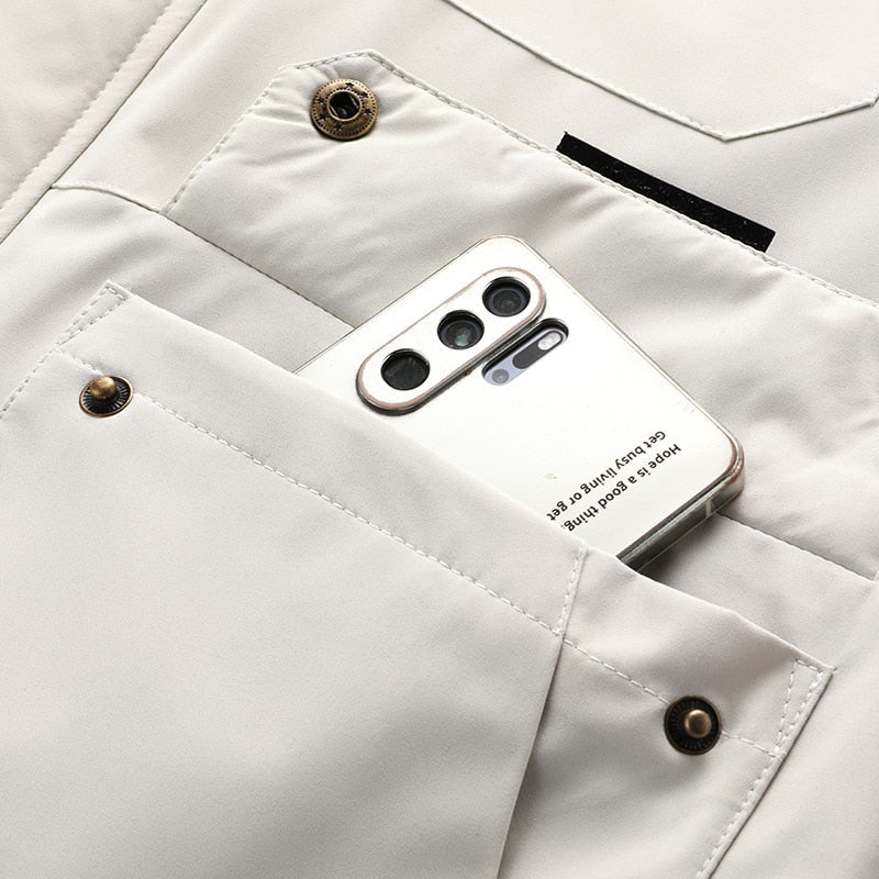 Logan - Comfortable Windproof Waterproof Jacket with Multi Pockets