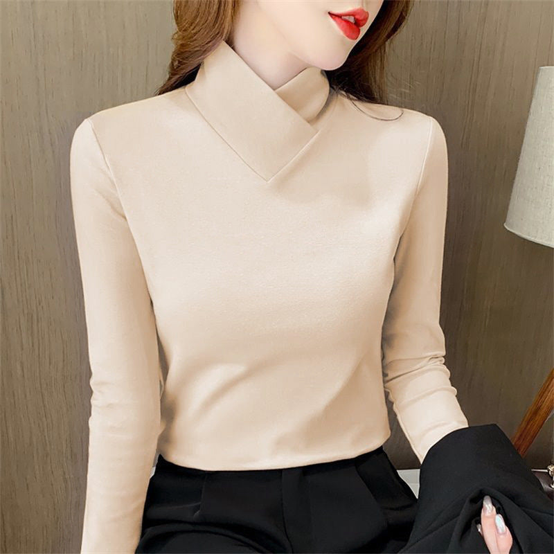 Beverley | Elegant Turtleneck Fit